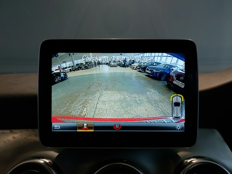 Used Mercedes-Benz GLA 2020 for sale - 76464857: Photo 13