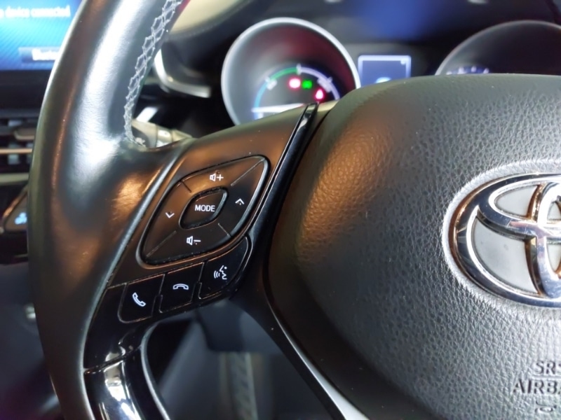 Used Toyota C-HR 2018 for sale - 76403747: Photo 10