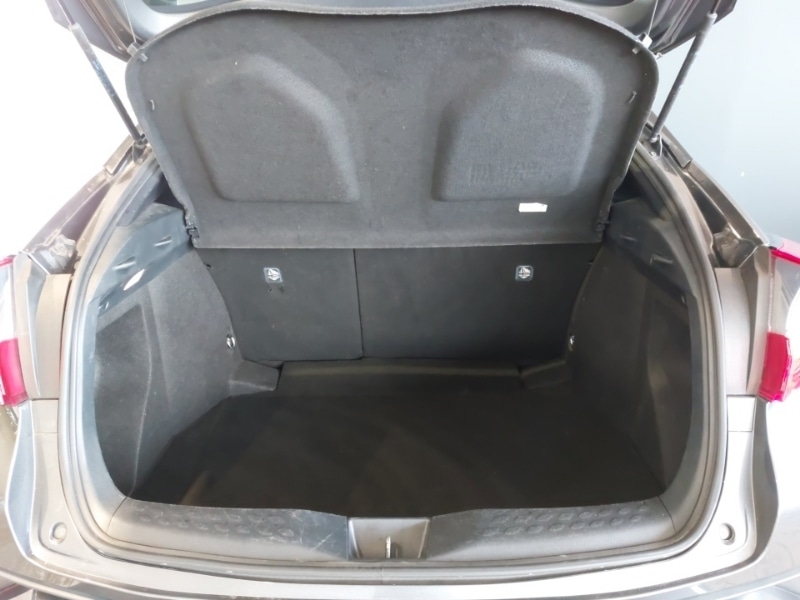 Used Toyota C-HR 2018 for sale - 76403747: Photo 8