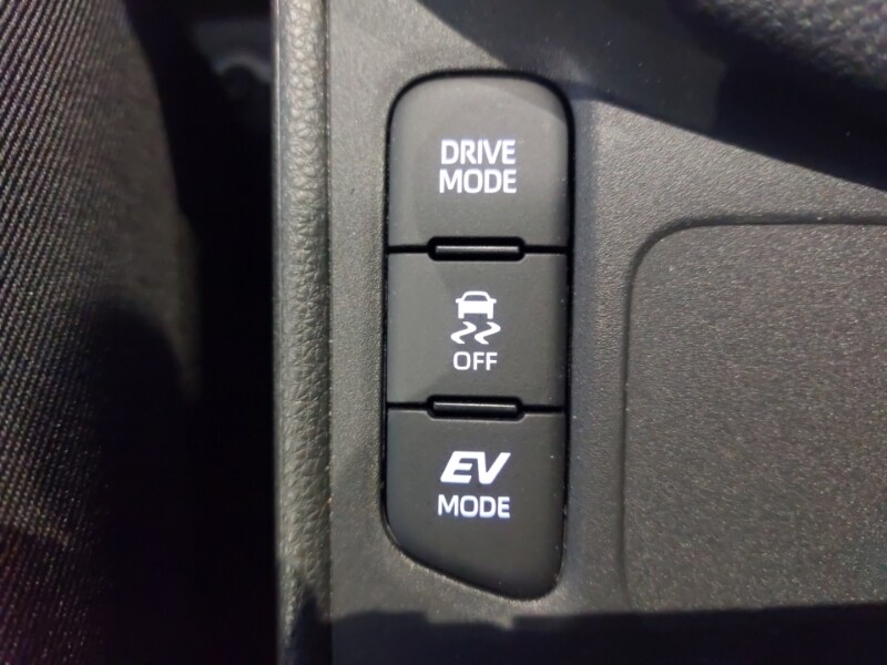 Used Toyota Yaris 2023 for sale - 77689958: Photo 18