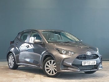 Used Toyota Yaris 2023 for sale - 77689958: Photo