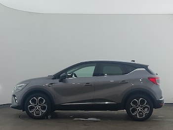 Used Renault Captur 2023 for sale - 75684190: Photo