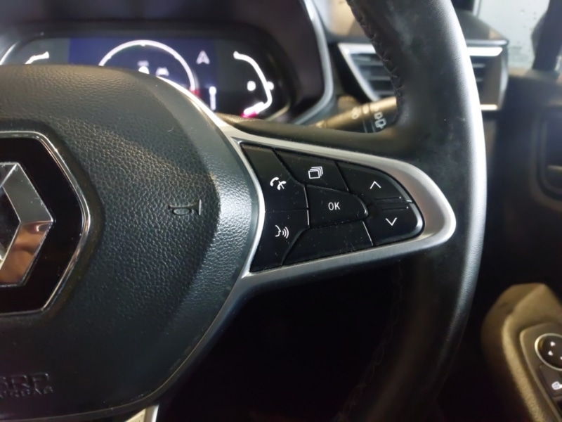 Used Renault Clio 2023 for sale - 78040676: Photo 11