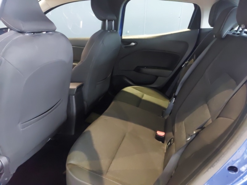 Used Renault Clio 2023 for sale - 78040676: Photo 6