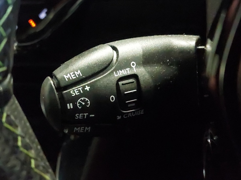 Used Peugeot 2008 2022 for sale - 77418682: Photo 18