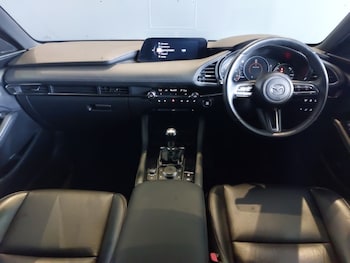 Used Mazda Mazda3 2019 for sale - 75400000: Photo