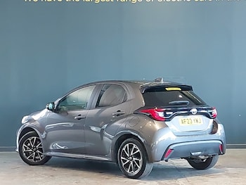 Used Toyota Yaris 2023 for sale - 79120505: Photo