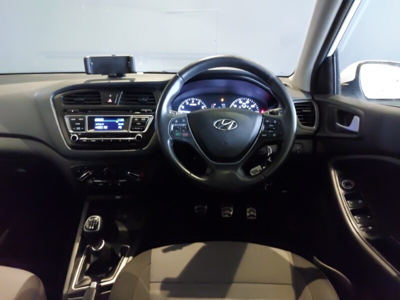 Used Hyundai i20 2016 for sale - 76556623: Photo 7