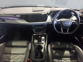 Used Audi RS e-tron GT 2022 for sale - 76827245: Photo