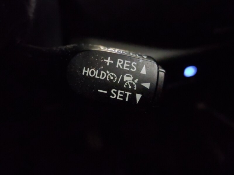 Used Toyota C-HR 2018 for sale - 76543439: Photo 19