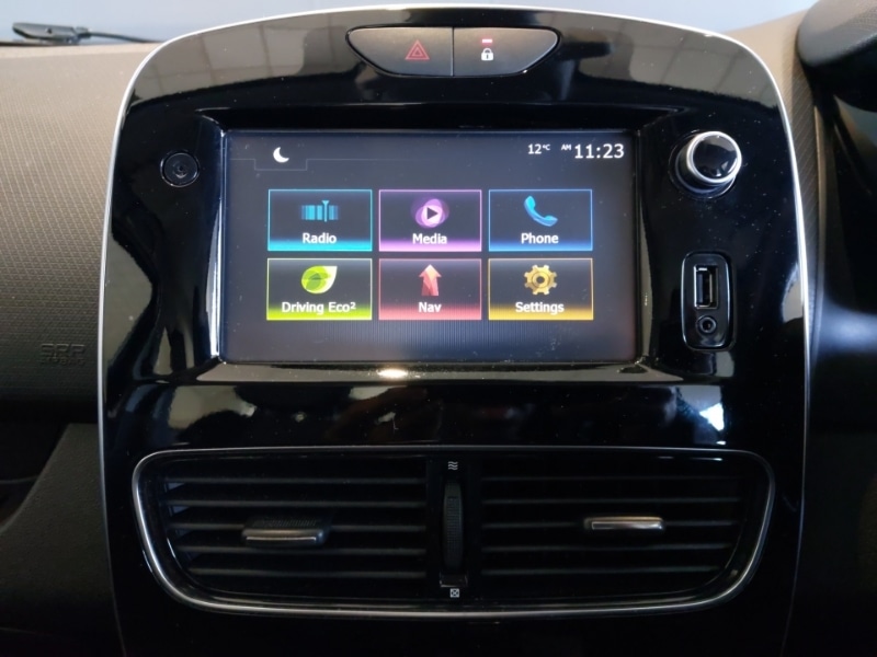 Used Renault Clio 2016 for sale - 76628637: Photo 12