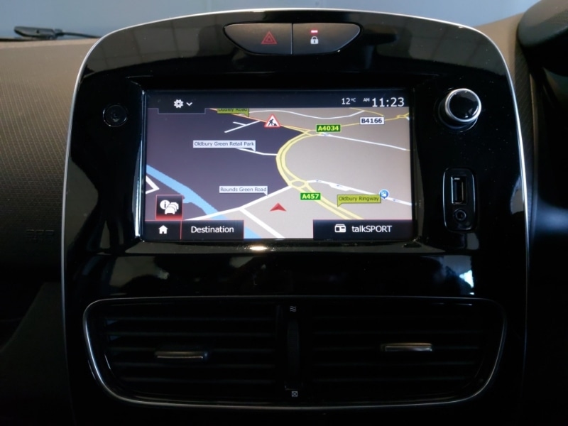 Used Renault Clio 2016 for sale - 76628637: Photo 13