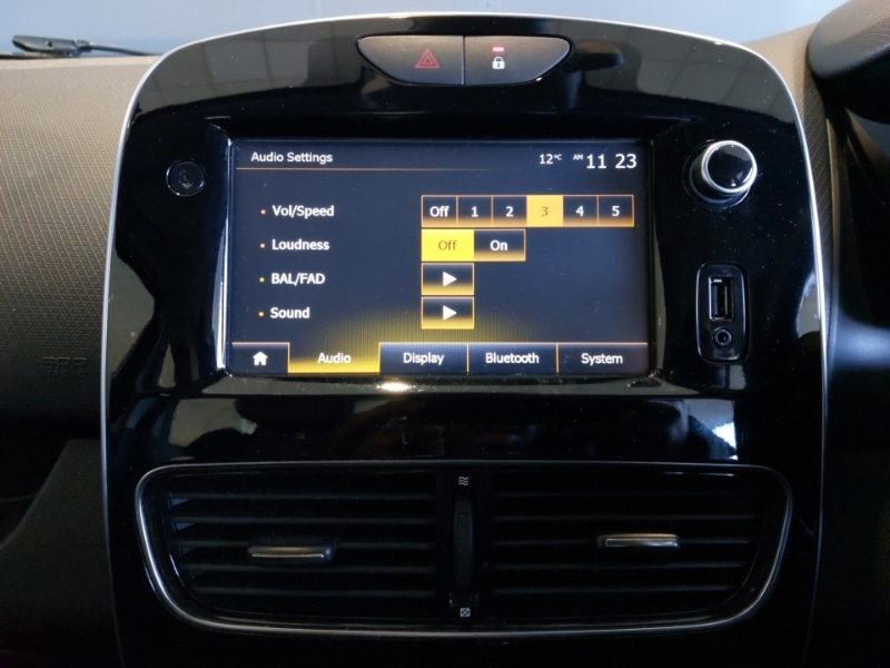 Used Renault Clio 2016 for sale - 76628637: Photo 15