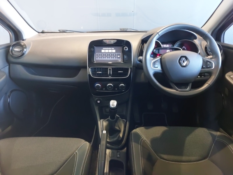 Used Renault Clio 2016 for sale - 76628637: Photo 2