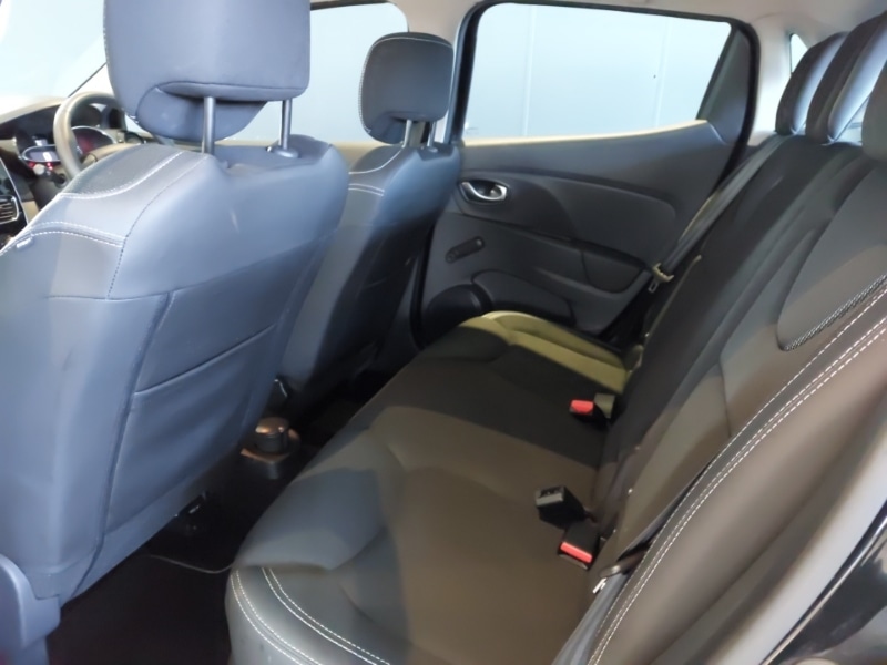 Used Renault Clio 2016 for sale - 76628637: Photo 6