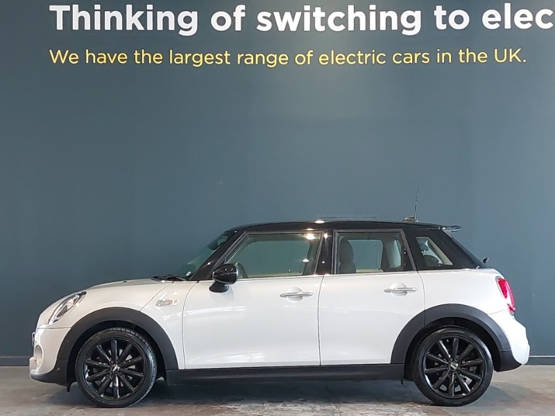 Used MINI Hatch 2018 for sale - 76354408: Photo 4