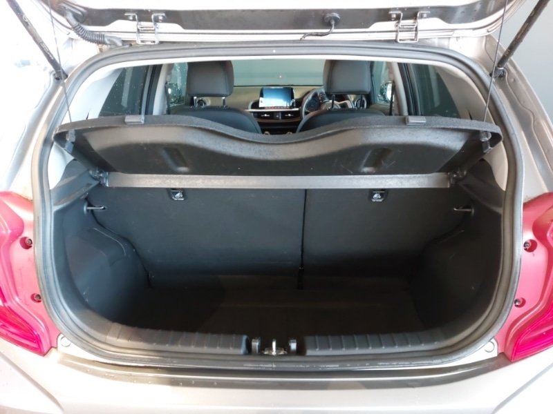 Used Kia Picanto 2023 for sale - 77750556: Photo 8