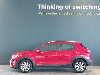 Used Kia Stonic 2023 for sale - 78576157: Photo