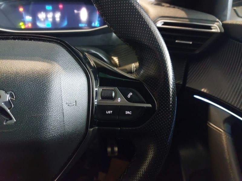 Used Peugeot 2008 2021 for sale - 76343305: Photo 11