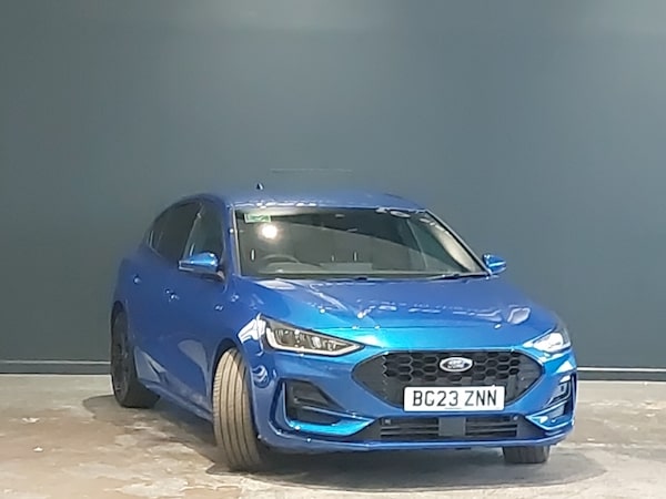 Used Ford Focus 2023 for sale - 76301861: Photo 1