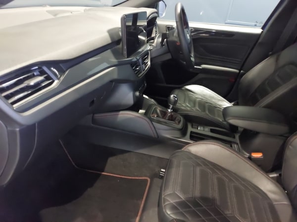 Used Ford Focus 2023 for sale - 76301861: Photo 5