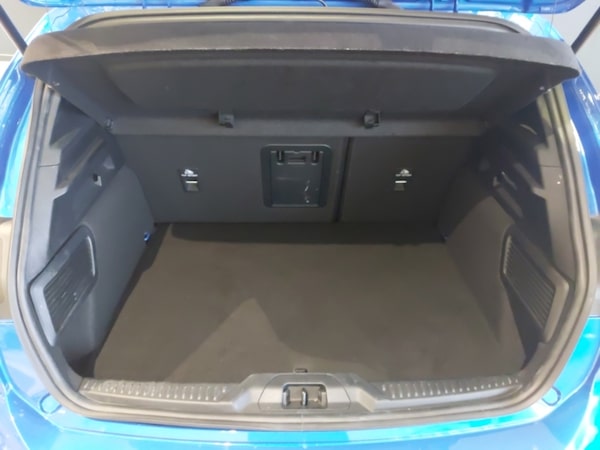 Used Ford Focus 2023 for sale - 76301861: Photo 8