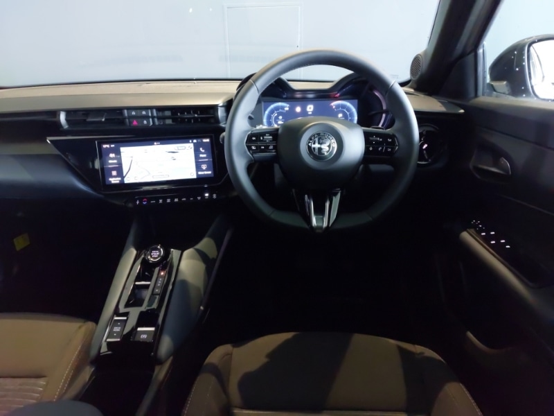 Used Alfa Romeo Junior 2025 for sale - 77663977: Photo 7