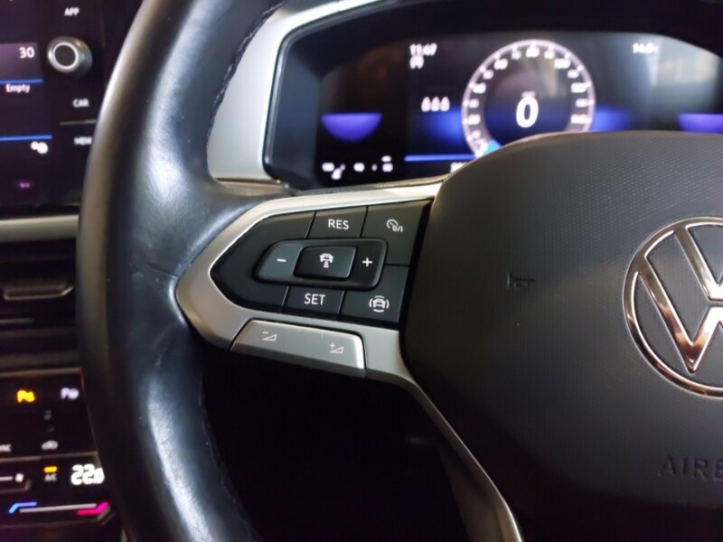 Used Volkswagen T-Roc 2022 for sale - 77366162: Photo 10