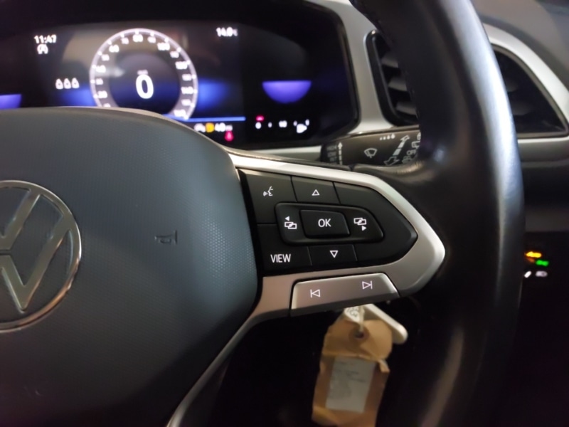 Used Volkswagen T-Roc 2022 for sale - 77366162: Photo 11