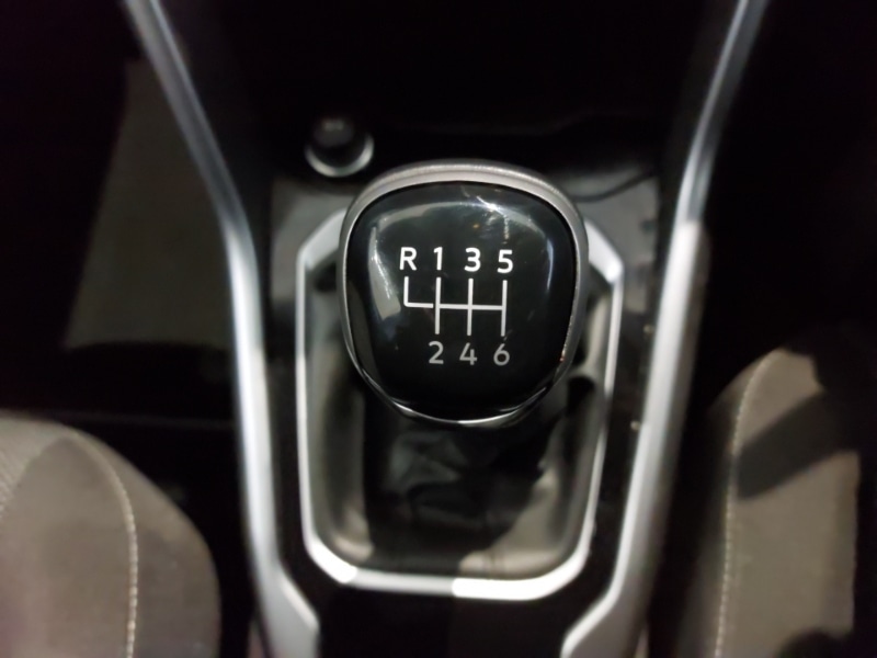 Used Volkswagen T-Roc 2022 for sale - 77366162: Photo 16