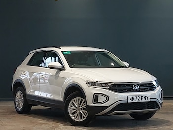 Used Volkswagen T-Roc 2022 for sale - 77366162: Photo