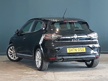 Used Renault Clio 2024 for sale - 79561678: Photo