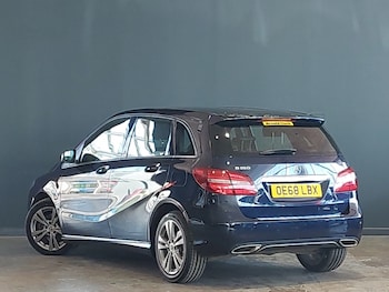 Used Mercedes-Benz B Class 2018 for sale - 78572343: Photo