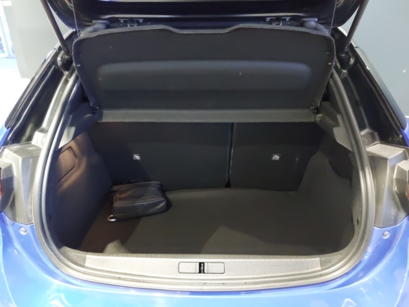 Used Vauxhall Corsa 2022 for sale - 77108102: Photo 8