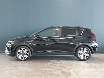 Used Hyundai BAYON 2023 for sale - 79477233: Photo