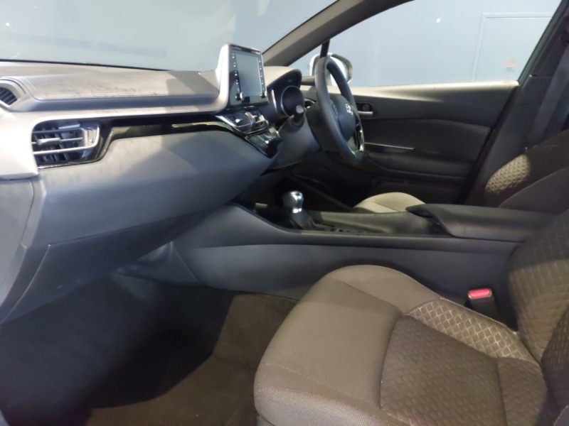 Used Toyota C-HR 2022 for sale - 77299679: Photo 5