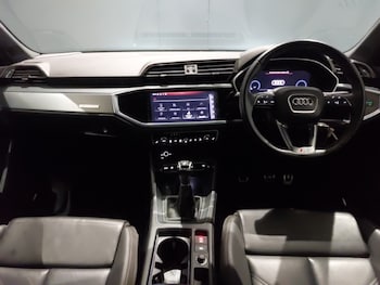 Used Audi Q3 2021 for sale - 77502981: Photo