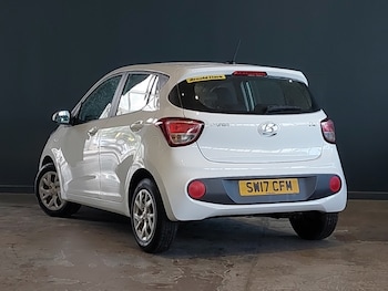 Used Hyundai i10 2017 for sale - 78642545: Photo