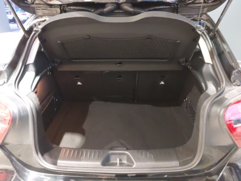 Used Mercedes-Benz A-Class 2016 for sale - 77881656: Photo 8