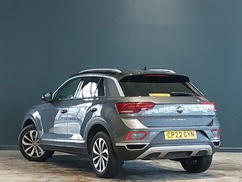 Used Volkswagen T-Roc 2022 for sale - 78148947: Photo