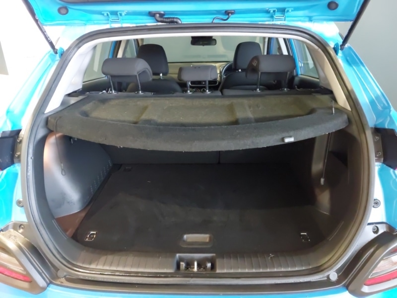 Used Hyundai KONA 2018 for sale - 77299700: Photo 8