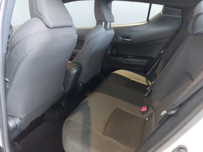 Used Toyota C-HR 2023 for sale - 77663987: Photo 6