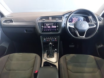 Used Volkswagen Tiguan Allspace 2023 for sale - 79223774: Photo