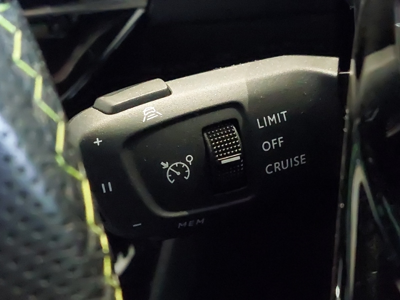 Used Peugeot 208 2022 for sale - 77379930: Photo 18