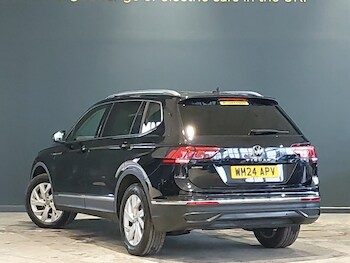 Used Volkswagen Tiguan Allspace 2024 for sale - 77252174: Photo