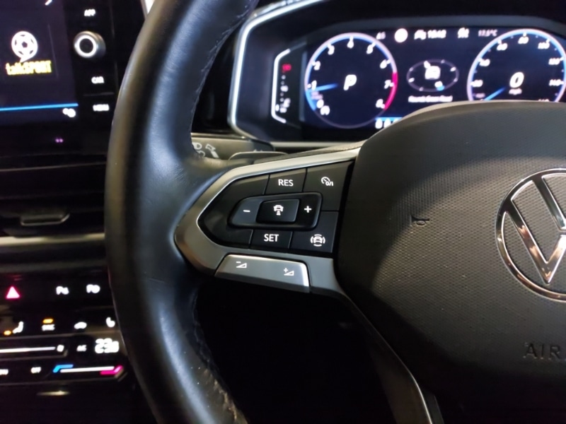 Used Volkswagen T-Roc 2024 for sale - 77265288: Photo 10