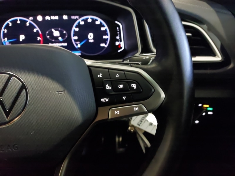 Used Volkswagen T-Roc 2024 for sale - 77265288: Photo 11