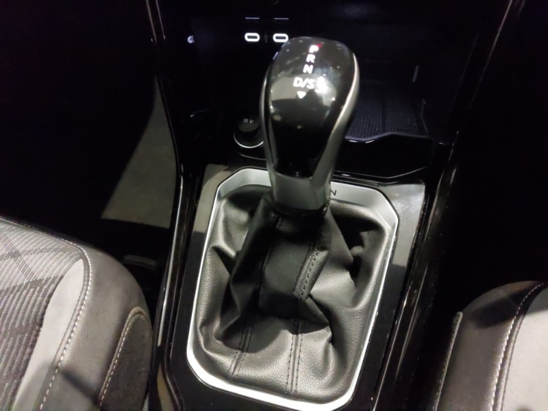 Used Volkswagen T-Roc 2024 for sale - 77265288: Photo 17