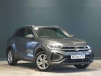 Used Volkswagen T-Roc 2024 for sale - 77265288: Photo