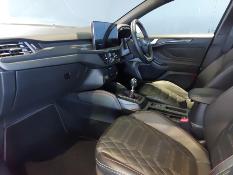 Used Ford Focus 2023 for sale - 76393144: Photo 5